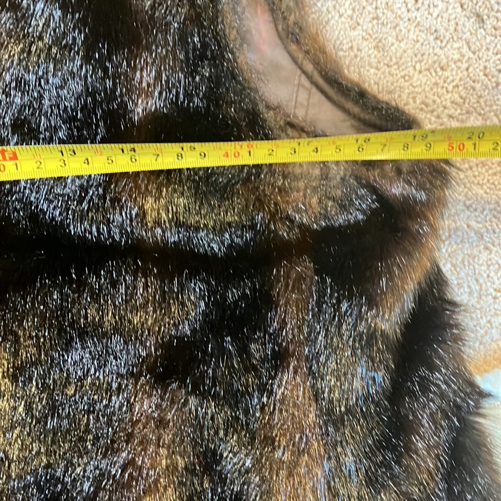 YKK faux fur vest - Picture 5 of 8